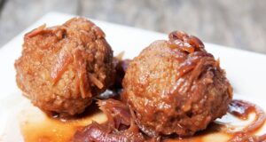Boulets Liège: Wir haben ChatGPT gebeten, uns das ultimative Rezept für dieses typische Gericht zu geben
