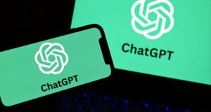 ChatGpt „Vision“ kommt in Italien an: Wie die KI funktioniert, die Dokumente auf UFOs sehen und zu entschlüsseln versucht
